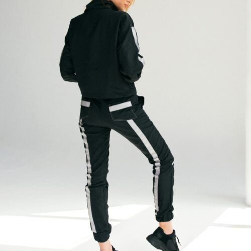 BLACK SWEATPANTS REFLECTIVE TAPE